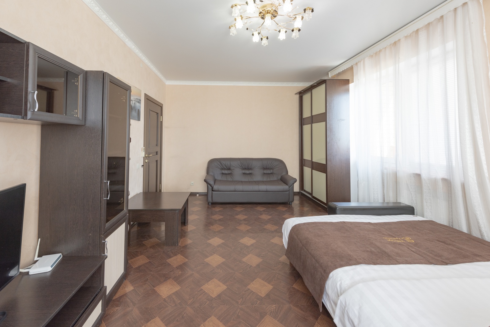 InnDays Свердлова, 36а